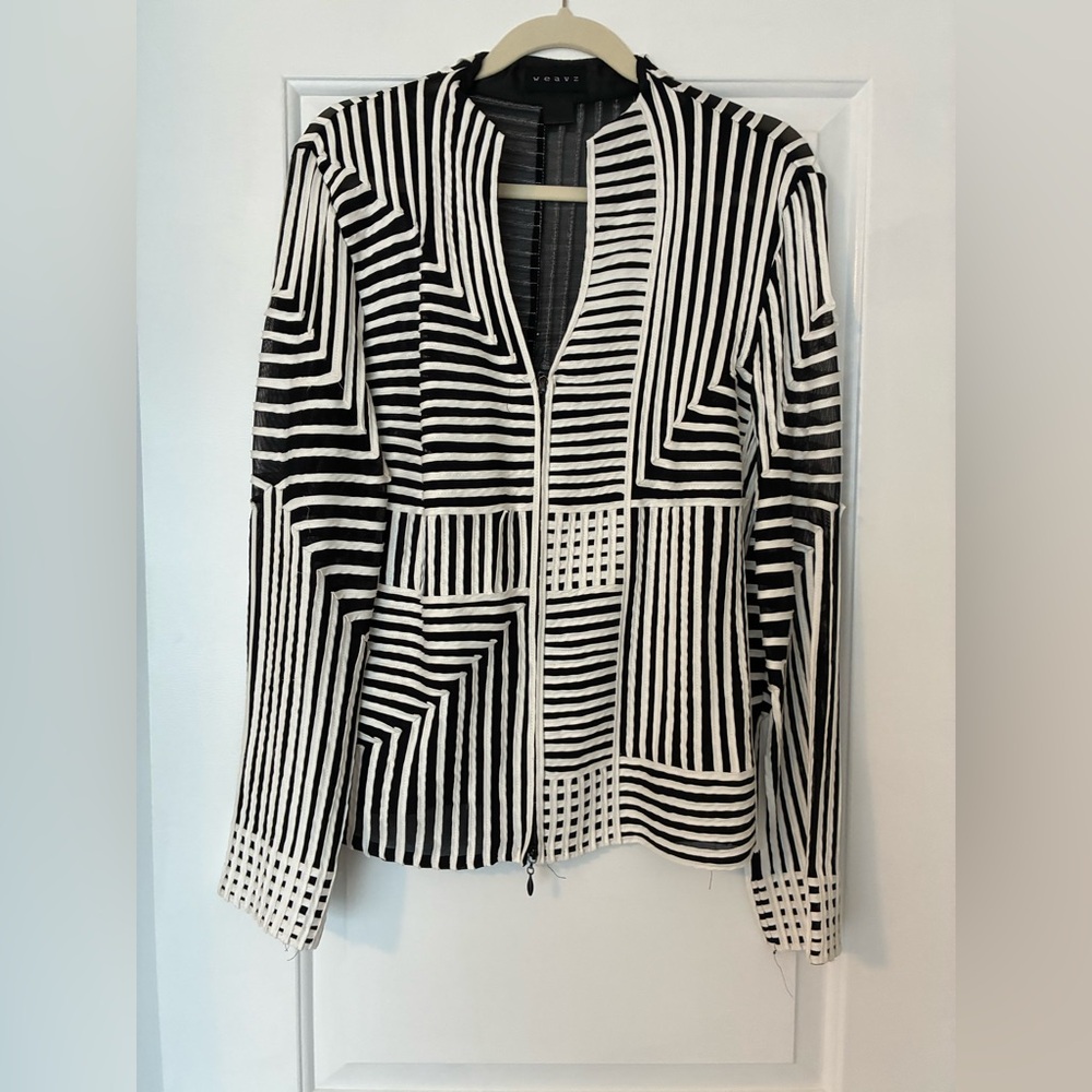 Weavz Black and White Geometric Zip Jacket